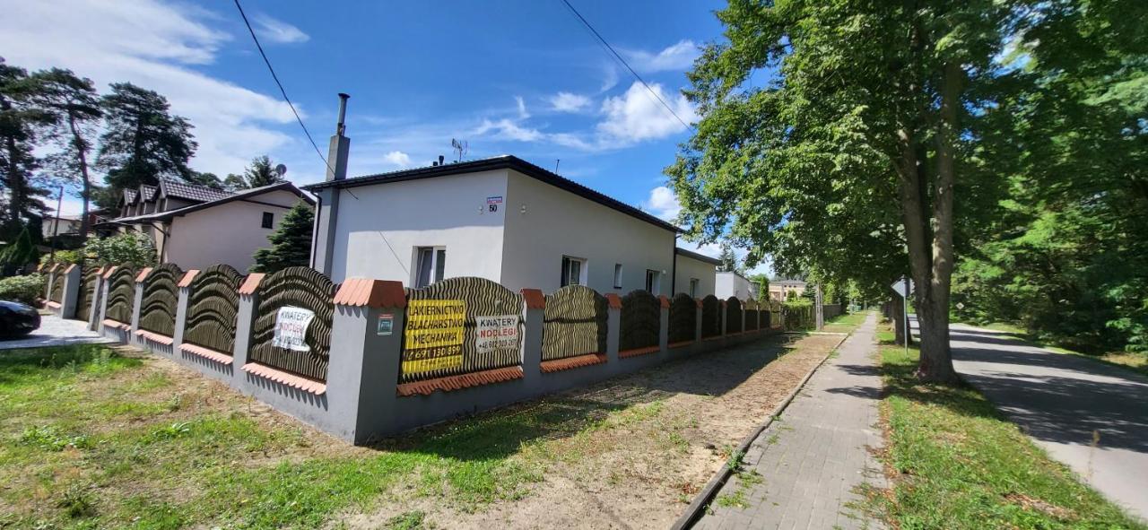 Noclegi Tuszyn M Exterior foto